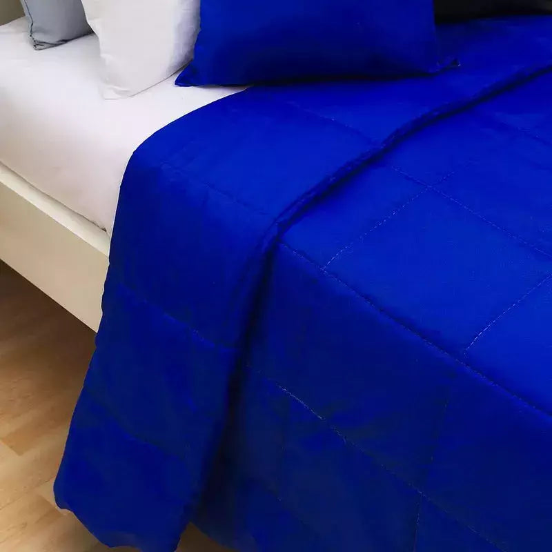 698655818