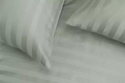 593527267