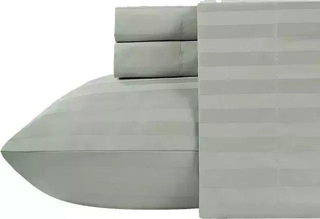 593527277